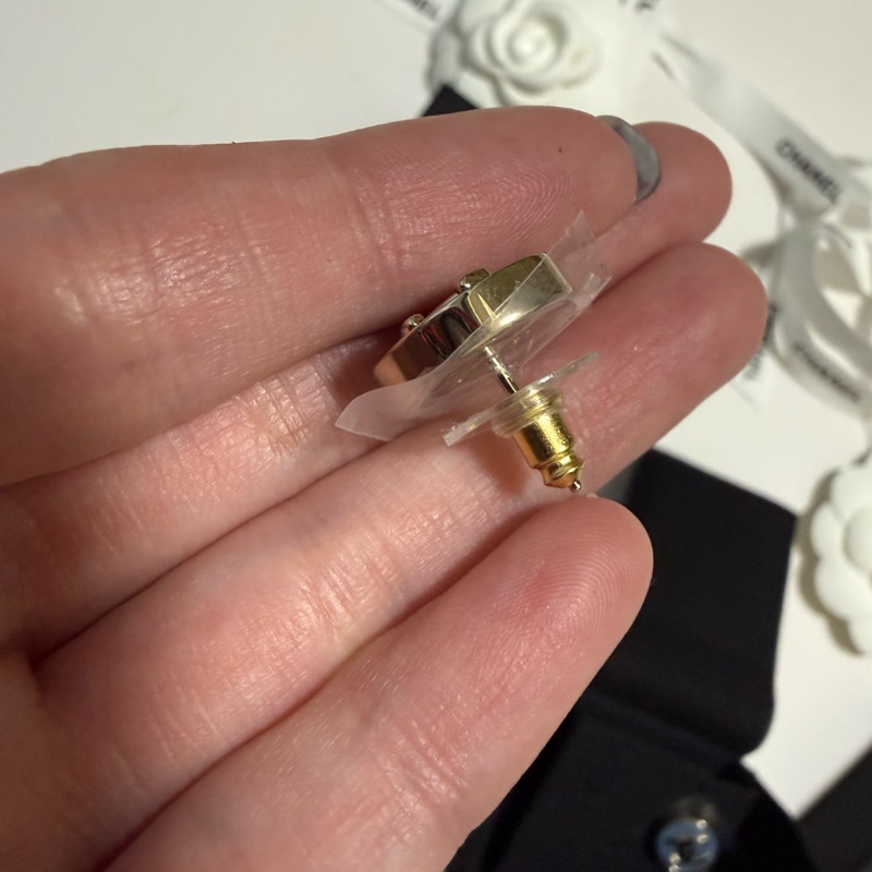 💖Chanel 牛仔耳環 耳針 26C 圓形款💖 全新-1
