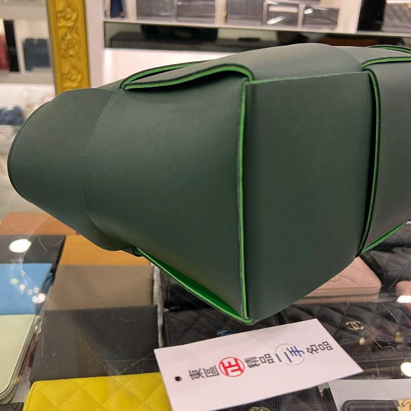 東區正精品㊣BOTTEGA VENETA BV 652867 ARCO S 近全新綠色雙色全皮大格編織手提包 RZ4813-5