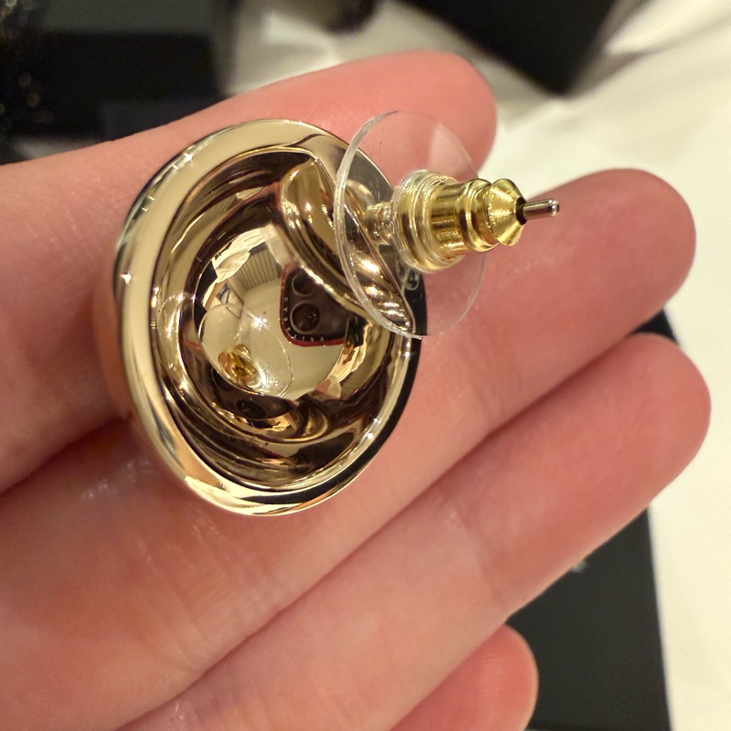 💖Chanel 耳環 耳針 半球金色黑字💖 全新-3