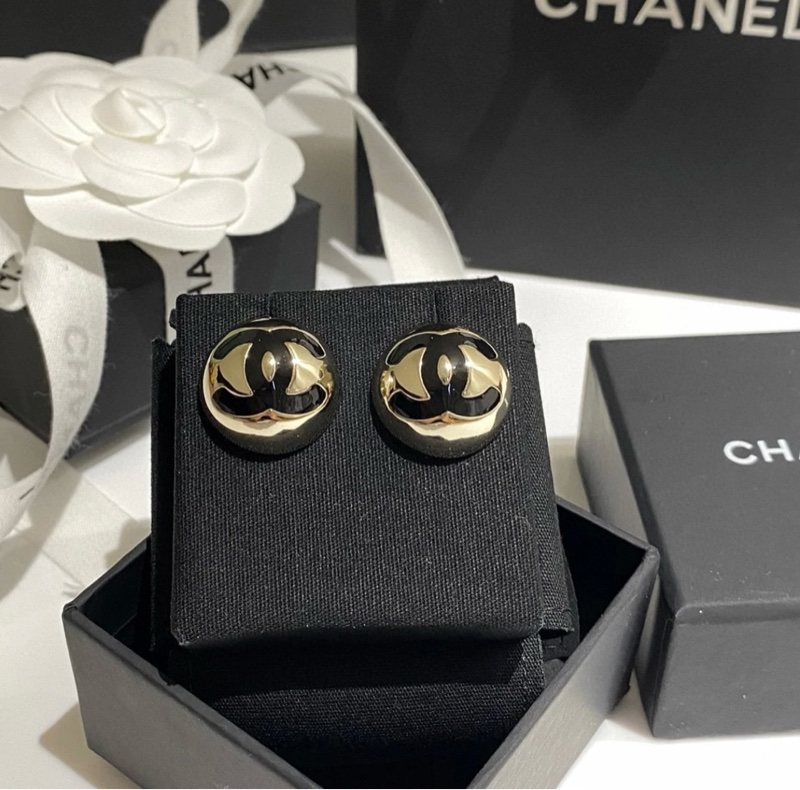 💖Chanel 耳環 耳針 半球金色黑字💖 全新-10