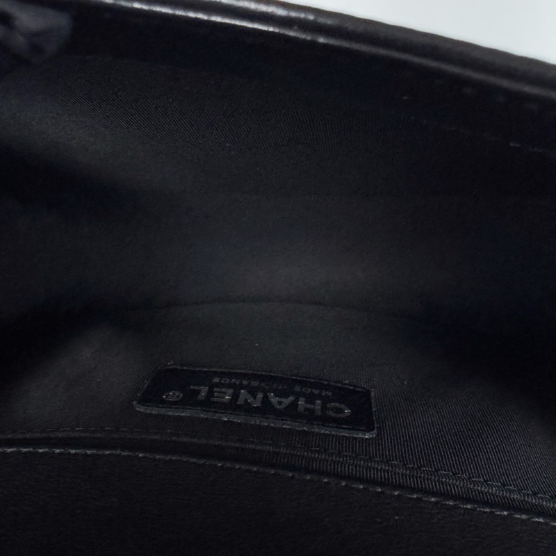 Chanel 香奈兒Leboy中號25V紋羊皮黑银單肩包-9