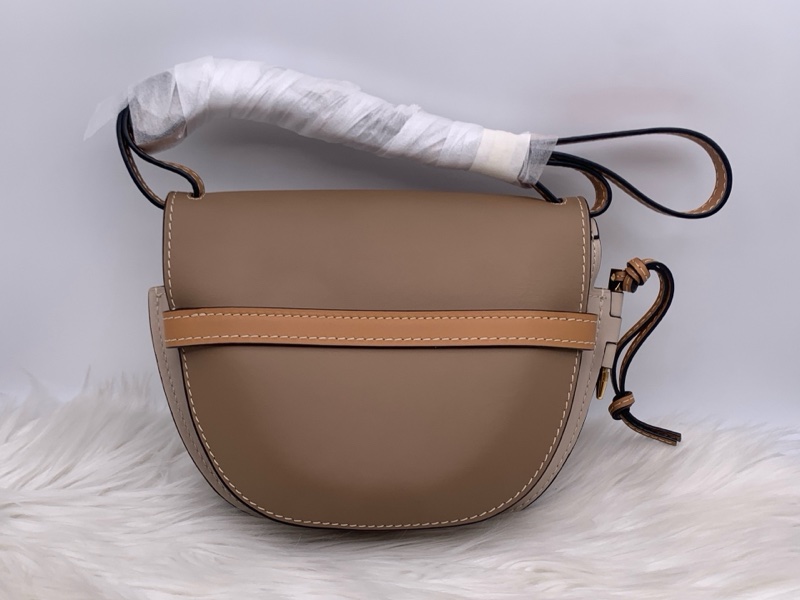 98新LOEWE 羅意威  gate小號馬鞍包 淺燕麥色 無附件-1