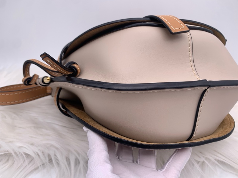 98新LOEWE 羅意威  gate小號馬鞍包 淺燕麥色 無附件-4