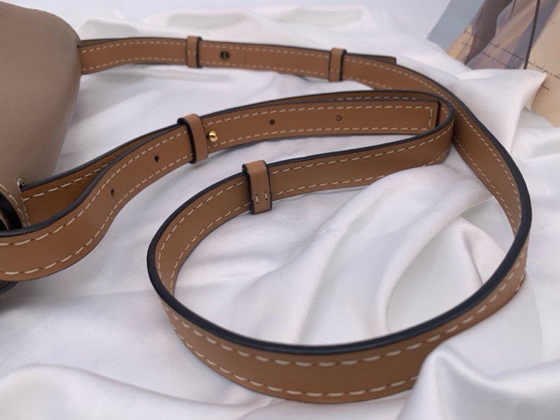 98新LOEWE 羅意威  gate小號馬鞍包 淺燕麥色 無附件-7