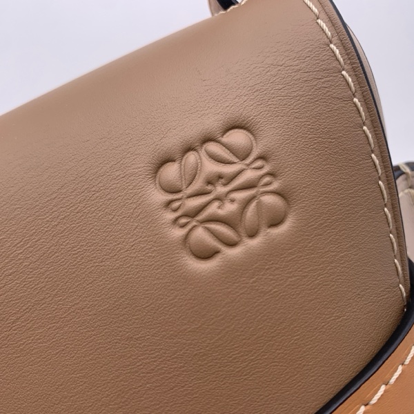 98新LOEWE 羅意威  gate小號馬鞍包 淺燕麥色 無附件-10