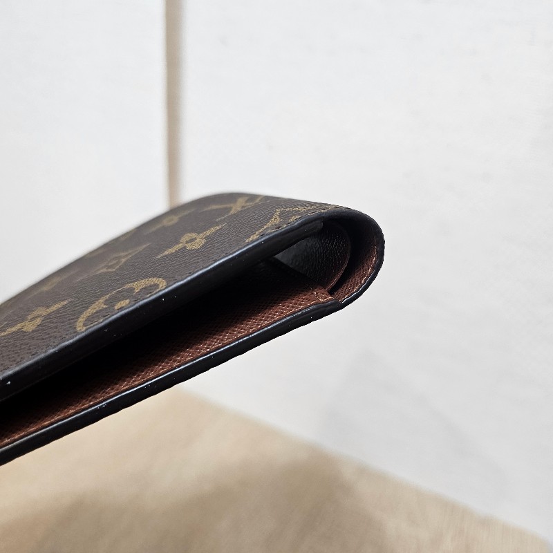 [品況新,新年甜價出❣️] LV老花交叉對開短夾-7