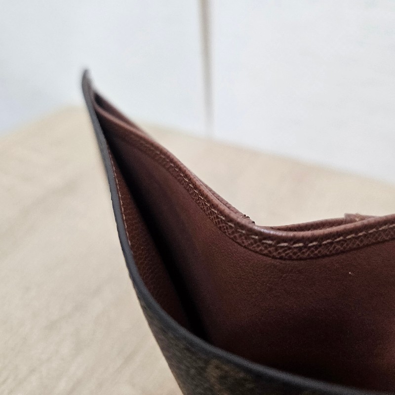 [品況新,新年甜價出❣️] LV老花交叉對開短夾-12