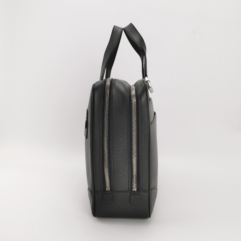 98新Louis Vuitton牛皮純色斜挎包 單肩包-3