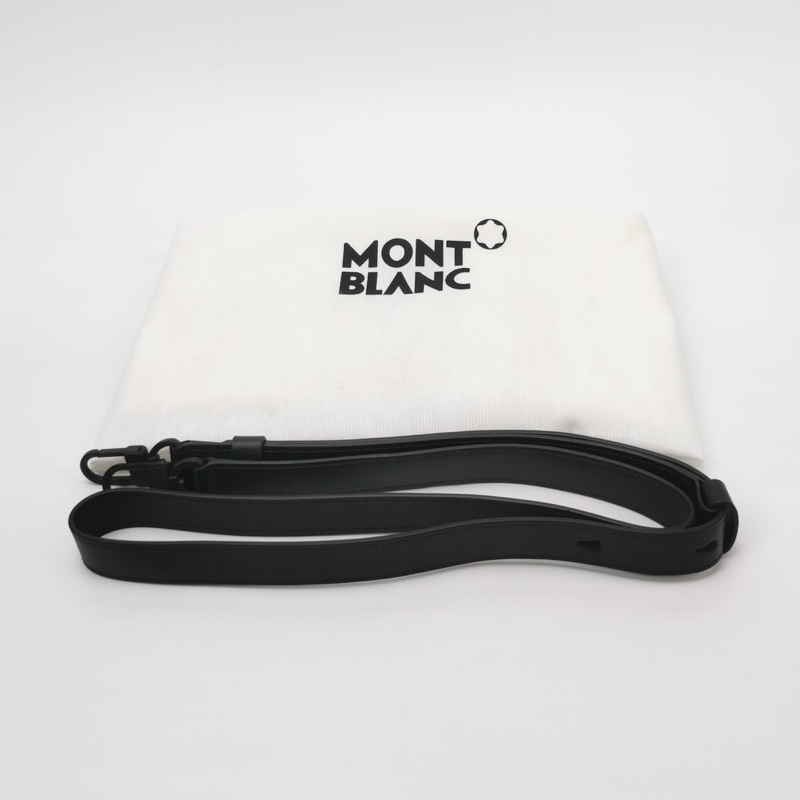 98新Montblanc萬寶龍牛皮純色壓紋徽標Logo斜挎包單肩包 。-7
