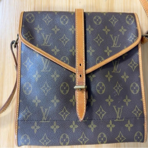 LV中古老花信封包