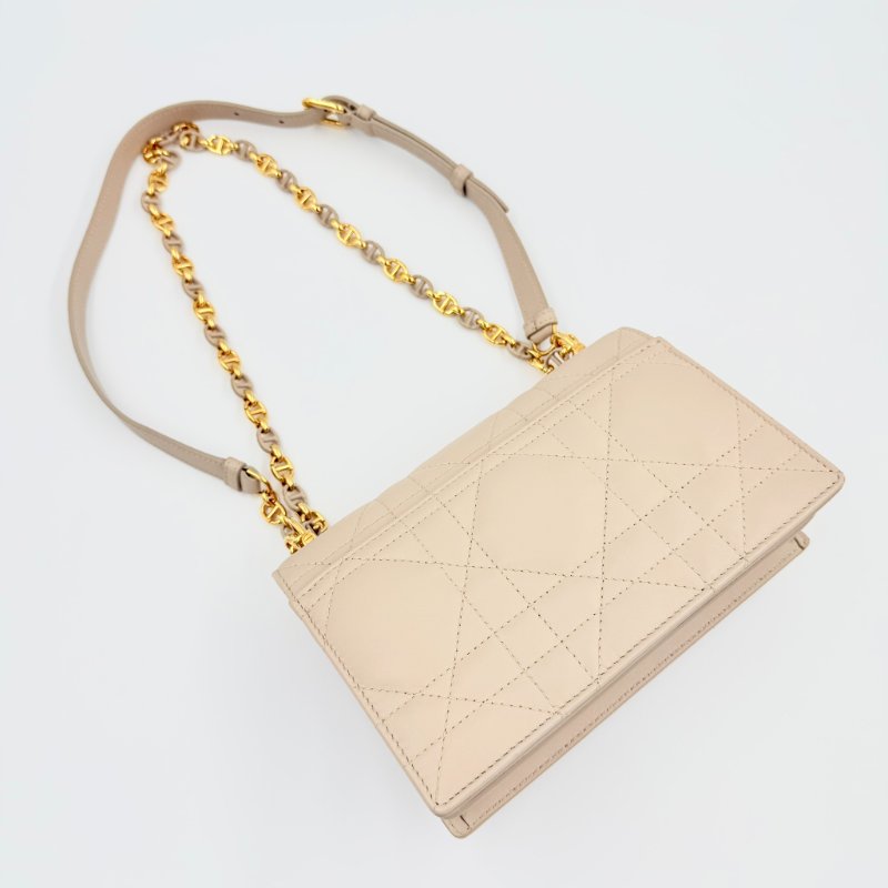 CHRISTIAN DIOR - 淡米色羊皮金釦Miss Caro 大籐格紋斜背包-3