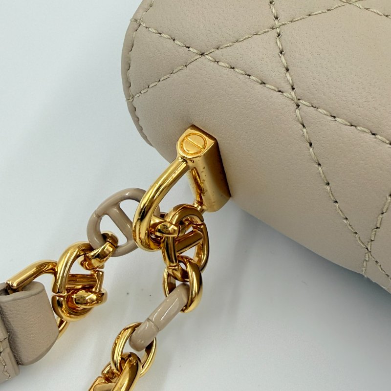 CHRISTIAN DIOR - 淡米色羊皮金釦Miss Caro 大籐格紋斜背包-18