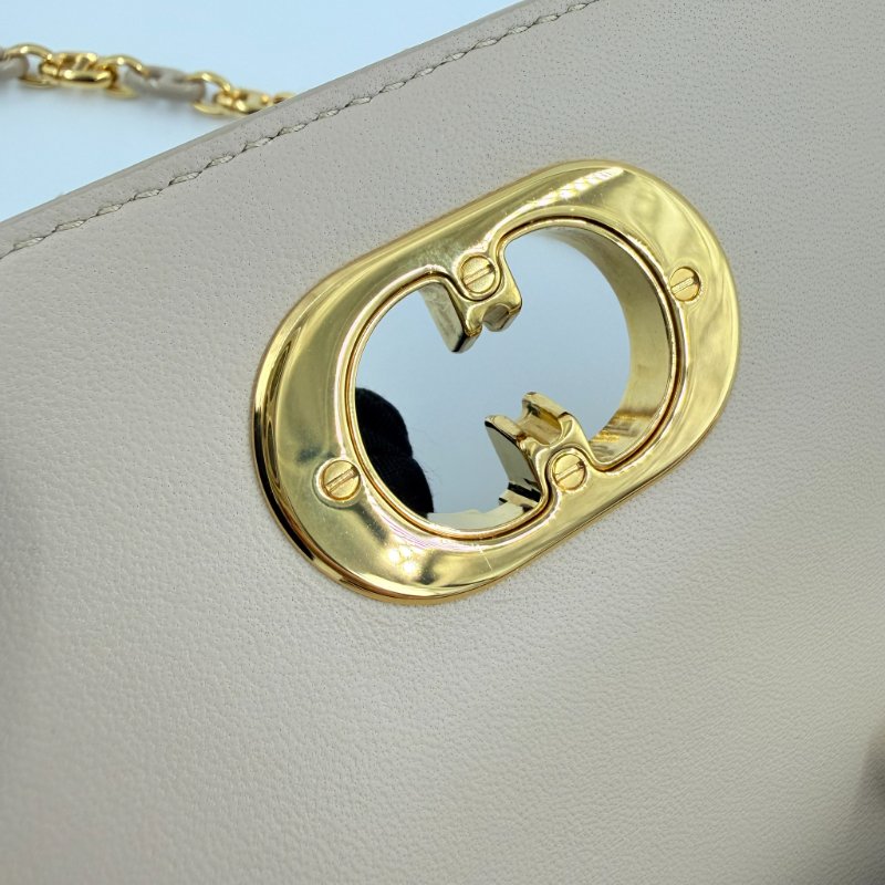 CHRISTIAN DIOR - 淡米色羊皮金釦Miss Caro 大籐格紋斜背包-25