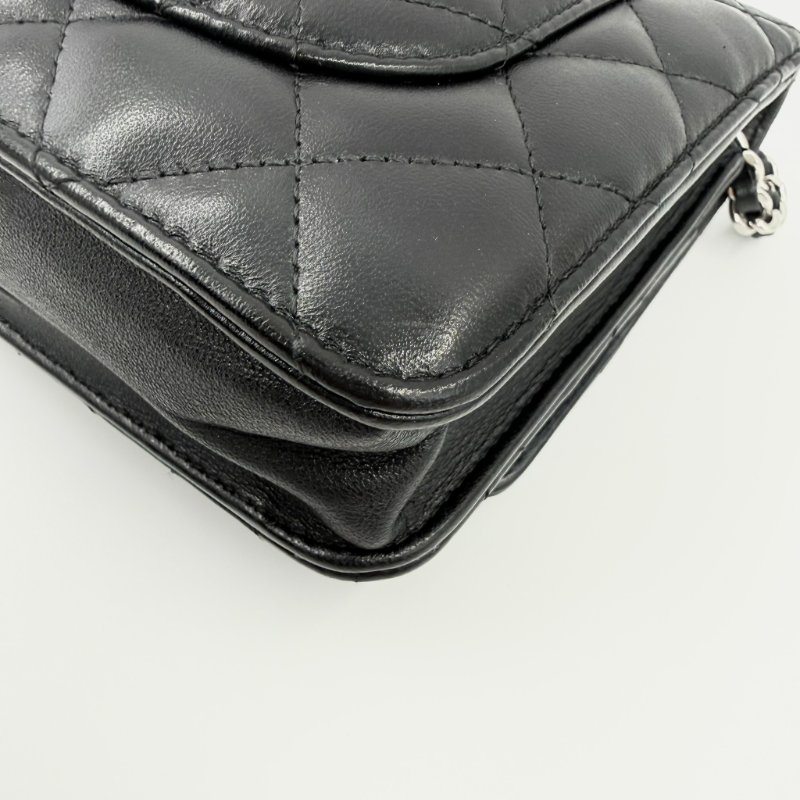 CHANEL - 黑色羊皮菱格銀釦woc-8