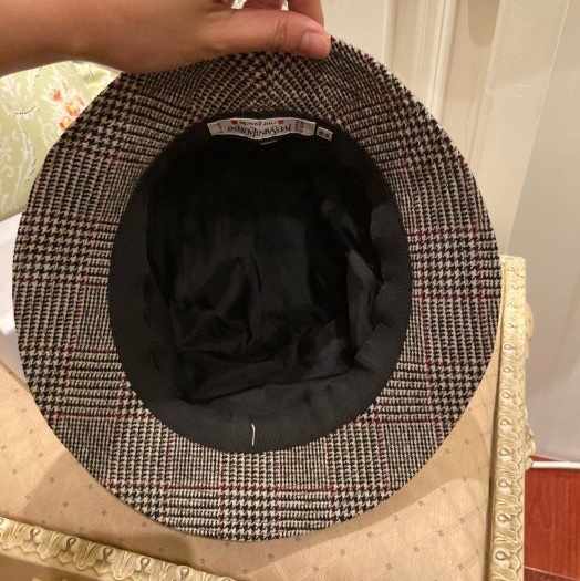 《新歡舊愛》紐約買的YSL非常有型vintage千鳥紋毛料漁夫帽-3