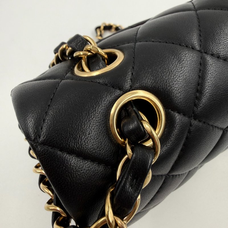 CHANEL - 黑色羊皮菱格金釦COCO 23cm-18