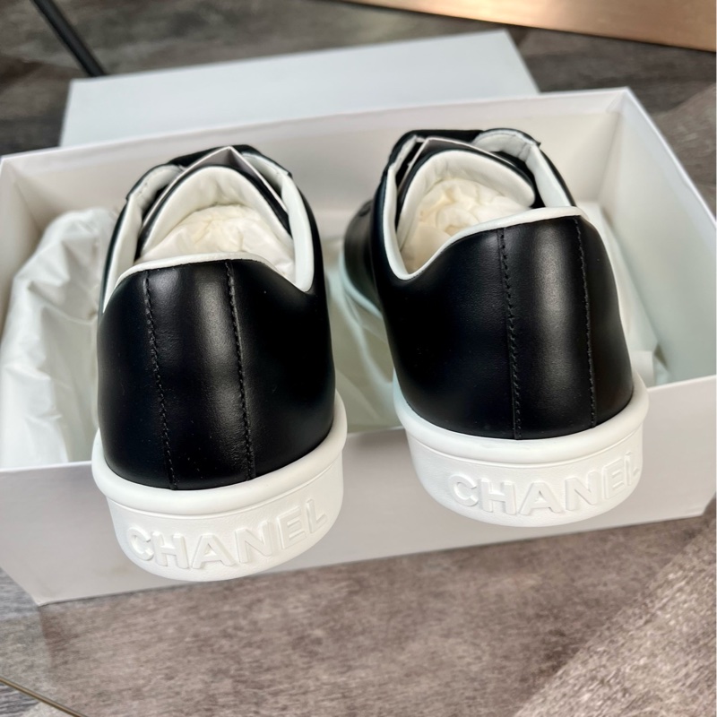 全新 Chanel 香奈兒 字母標牛皮 休閒鞋 板鞋 女款 黑色 超值 尺碼：36.5 碼 附件：無-5