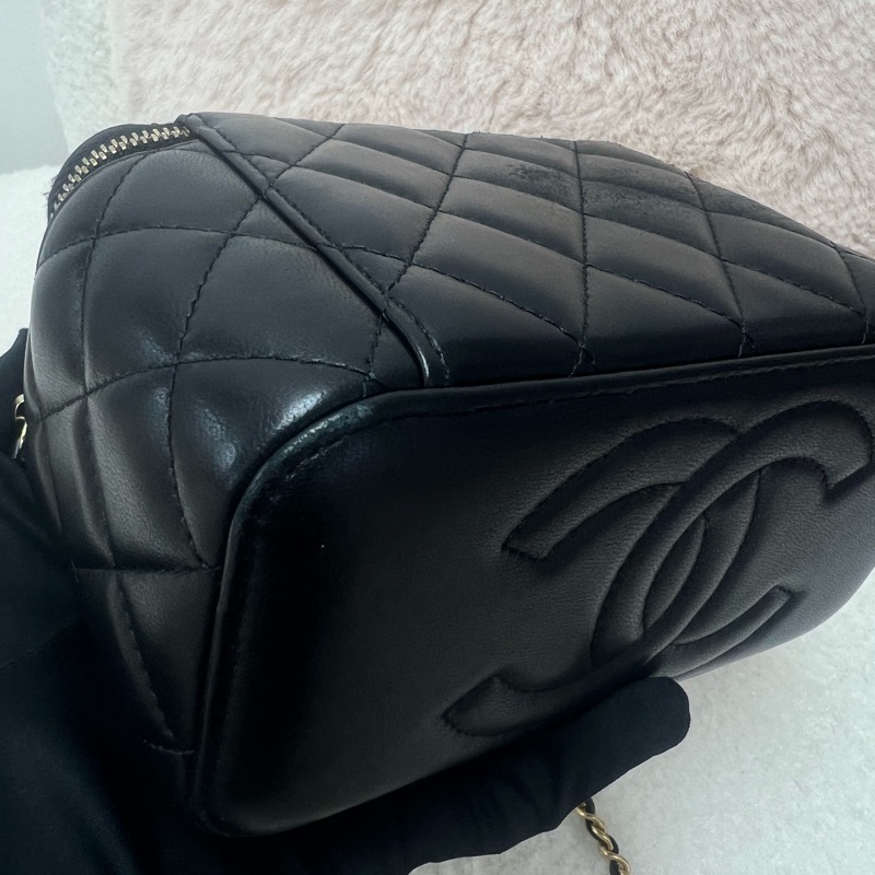 Chanel 黑色金球長盒子/化妝包-8