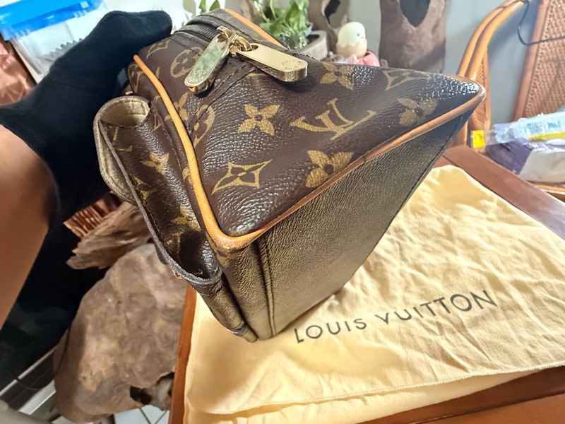 LV 經典原花雙口袋烏瑪舒曼手提包-M40026-7