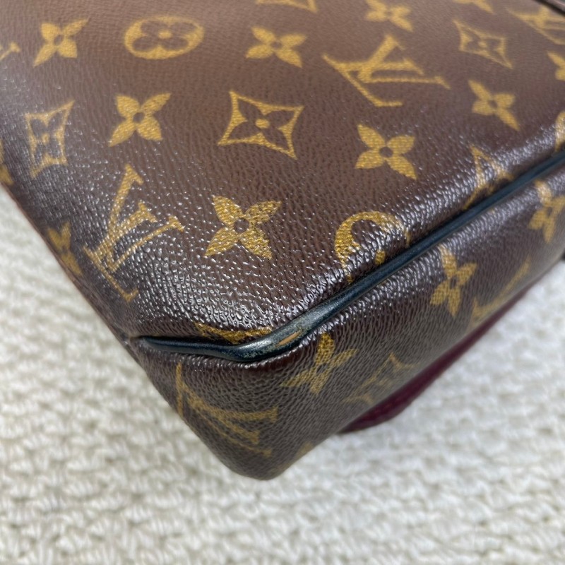 LV路易威登老花郵差包  經典款 翻蓋設計 容量大 日常通勤百搭 肩帶可調節 單肩斜挎都行-18