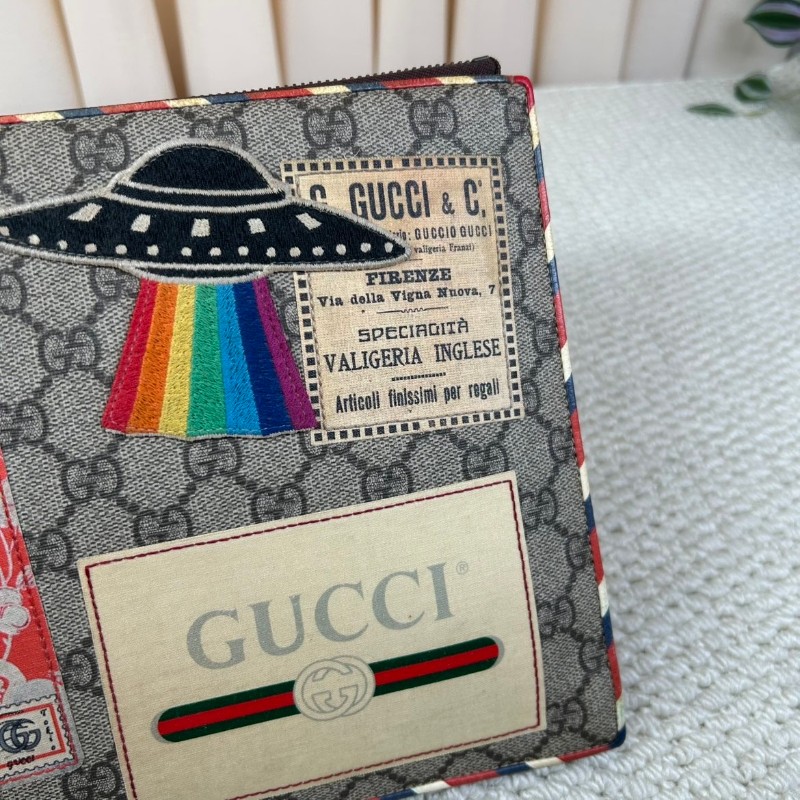 Gucci古馳老花虎頭飛碟刺繡  附帶獨特徽章設計 經典款式 時尚百搭 包身虎頭+拼貼設計 細節很特別 拉鏈正常-9