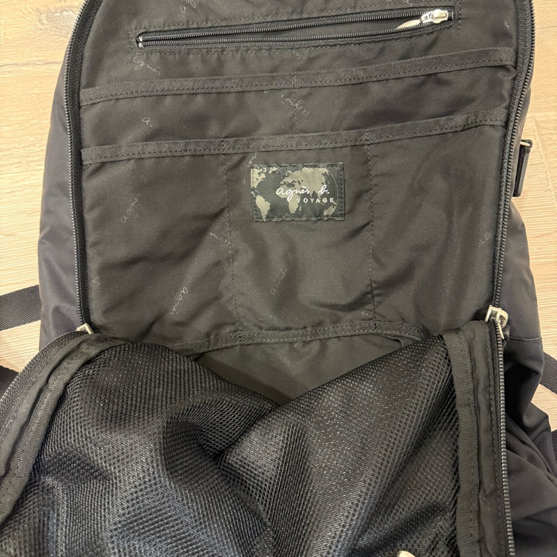 agnes b voyage logo雙層重磅尼龍黑色後背包-5