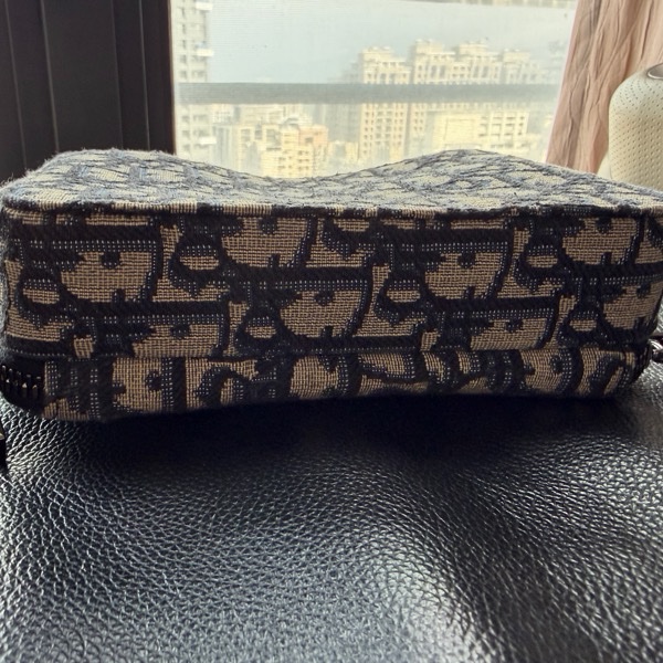 Dior Oblique 緹花 拉鍊手拿包附肩背帶-3