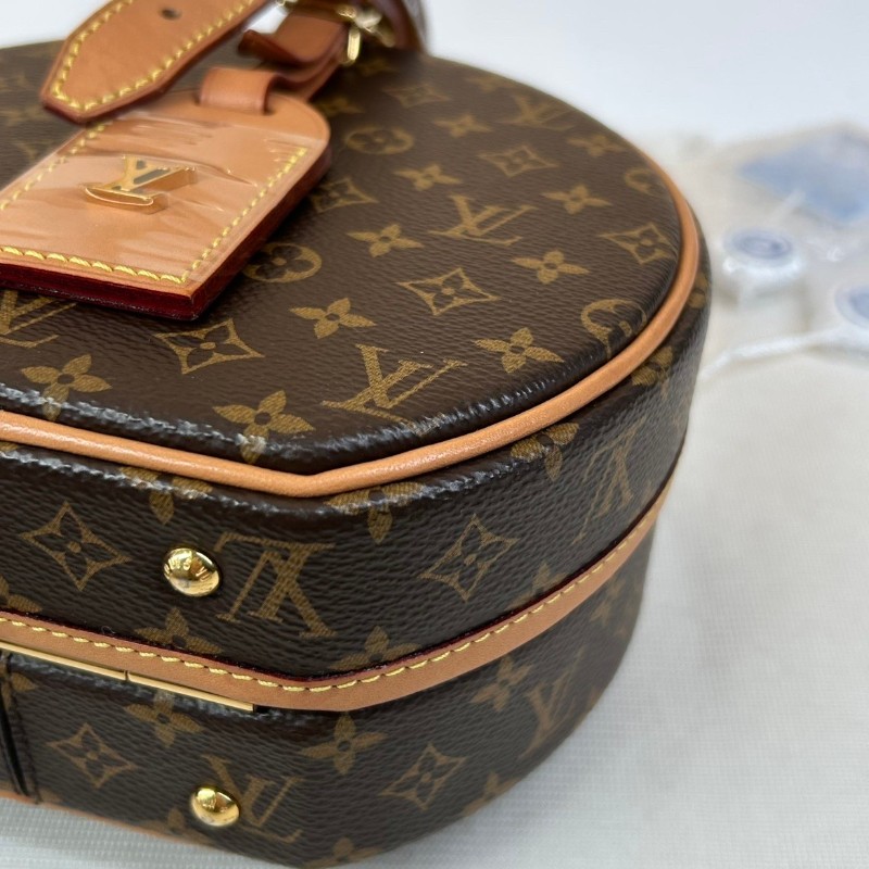 LV路易威登硬圓餅中號老花  經典老花配色 單肩斜挎都可以 日常通勤 出門凹造型都很百搭-15