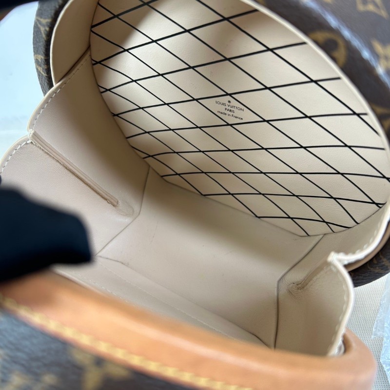 LV路易威登硬圓餅中號老花  經典老花配色 單肩斜挎都可以 日常通勤 出門凹造型都很百搭-17