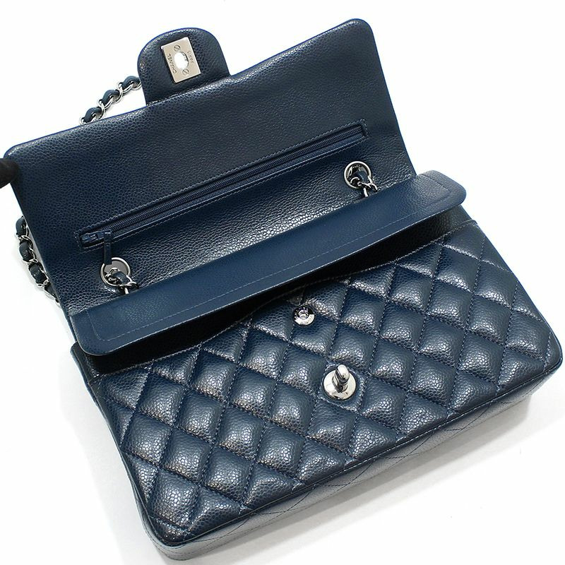 【包稅】CHANEL A01112 海軍藍魚子醬銀色經典中型單肩包-5