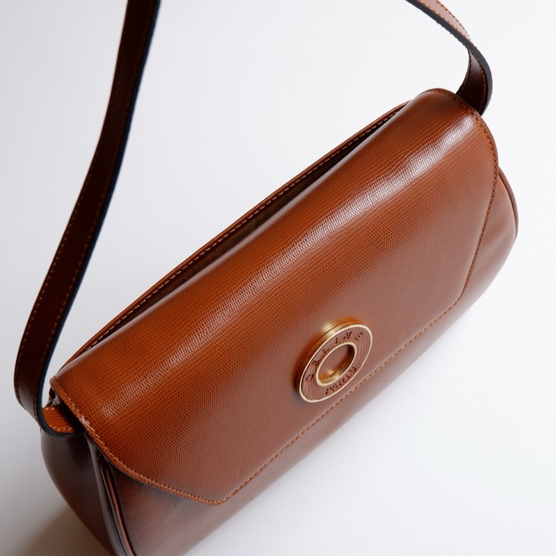 Celine南瓜棕斜挎包-3