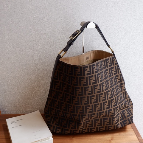 Fendi Zucca老花單肩包