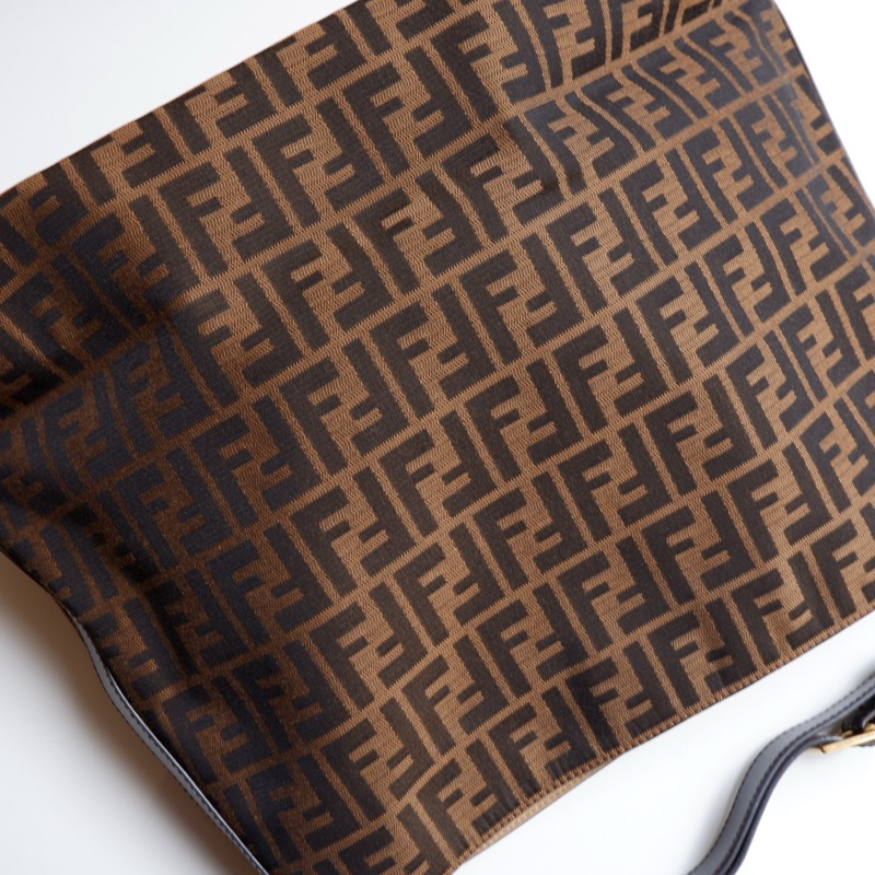 Fendi Zucca老花單肩包-1