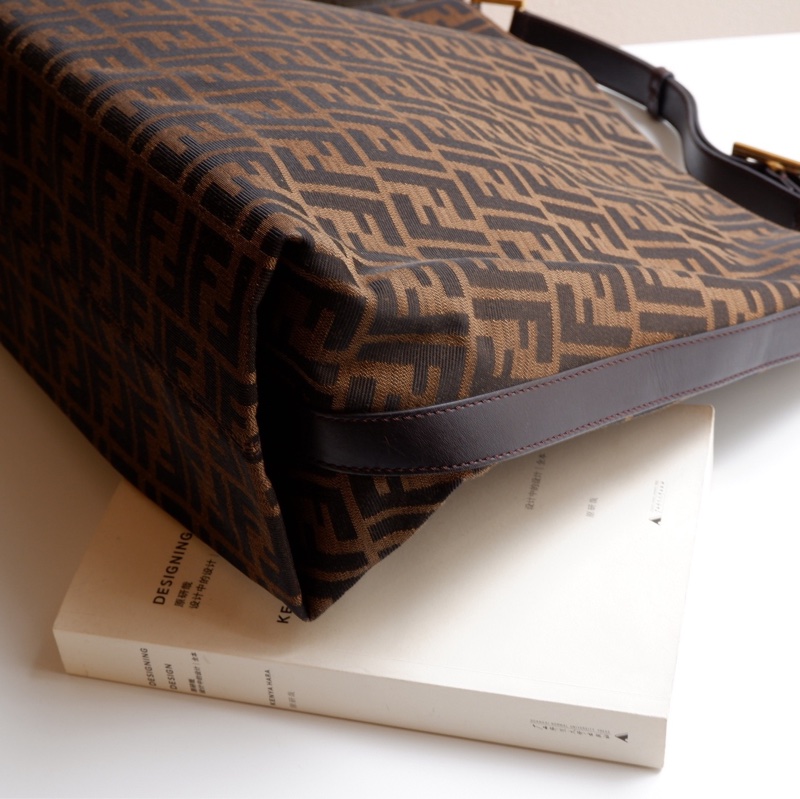 Fendi Zucca老花單肩包-8