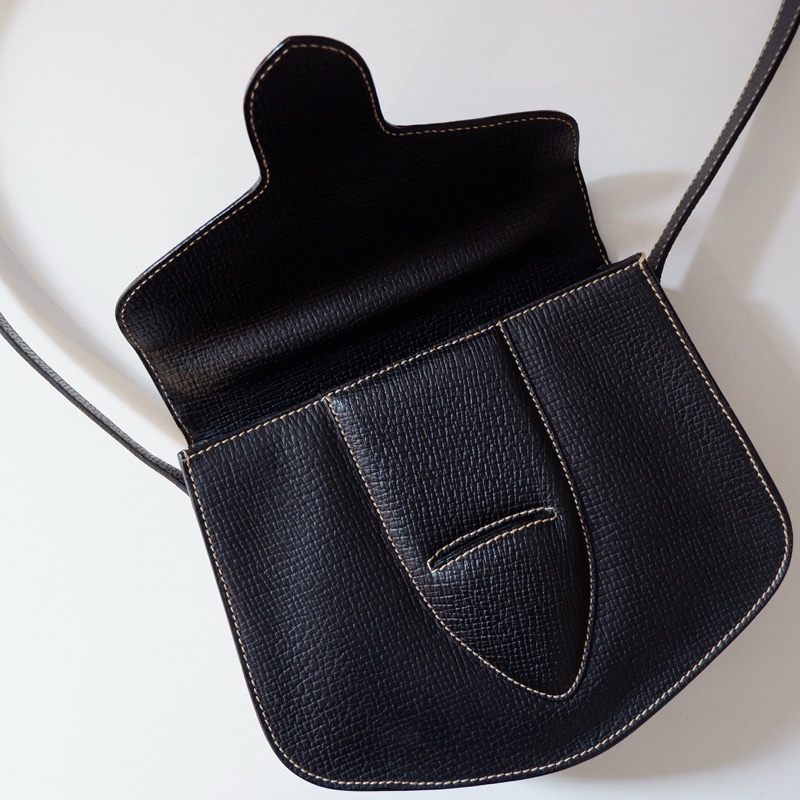 Loewe插釦外縫包-8