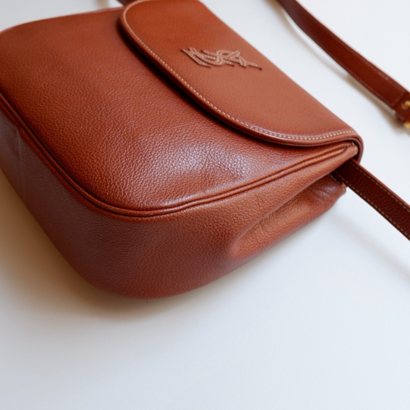 YSL外縫線Logo馬鞍包-6