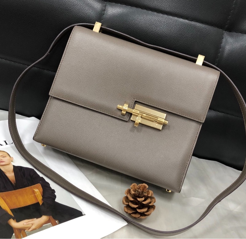 【全網最便宜✨90%新】愛馬仕Hermes verrou23錫器灰金扣手槍包-0