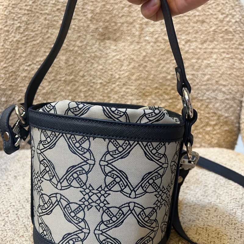 Vivienne Westwood logo small bucket-2