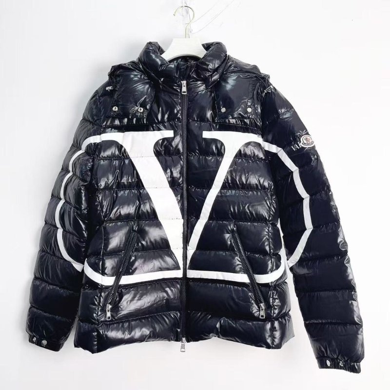 Moncler Valentino 聯名款羽絨外套46碼 衣長70胸圍100 98新配件塵袋衣架-1