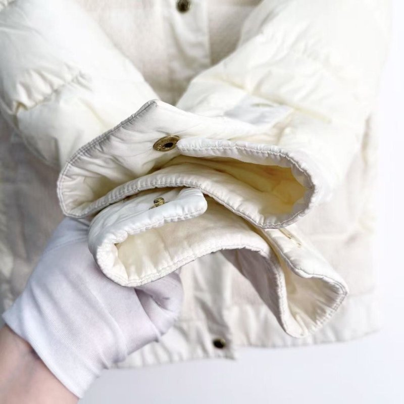 Moncler 米白色編織粗花呢小香風羽絨外套0碼胸圍90衣長60 98新配件塵袋衣架-3