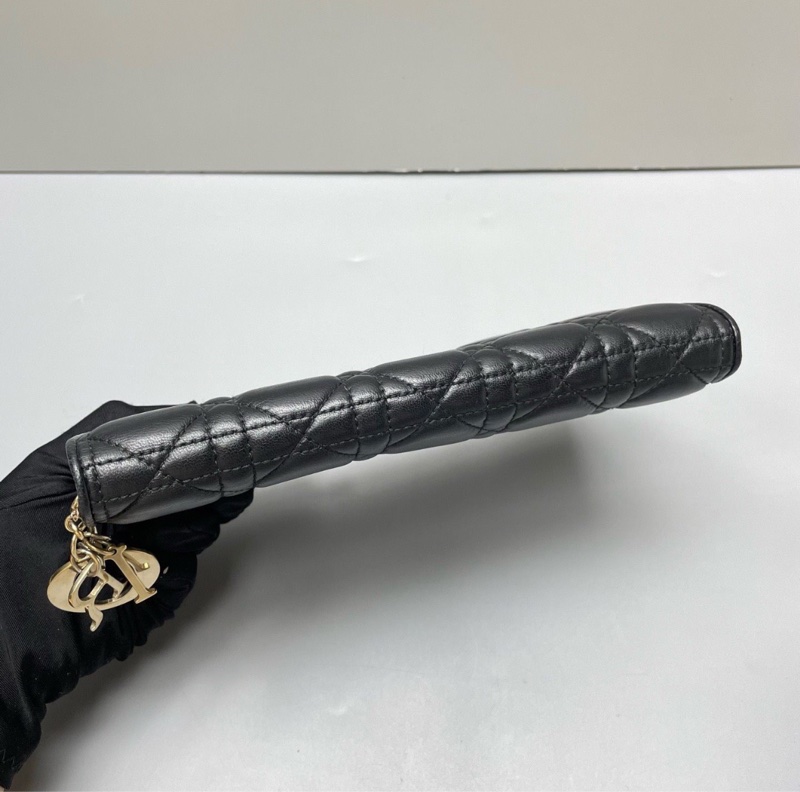 【95新✨全平台最便宜】Dior 迪奧黑色羊皮鏈條woc-7