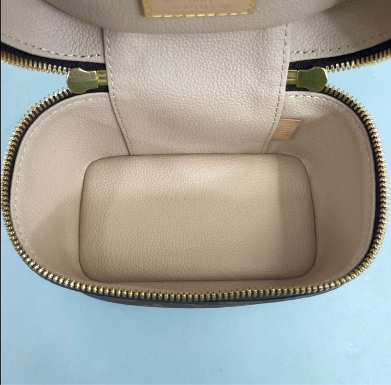 【99%新✨大全套✨有購證】LV 老花Nice Nano化妝盒手提斜挎包-8