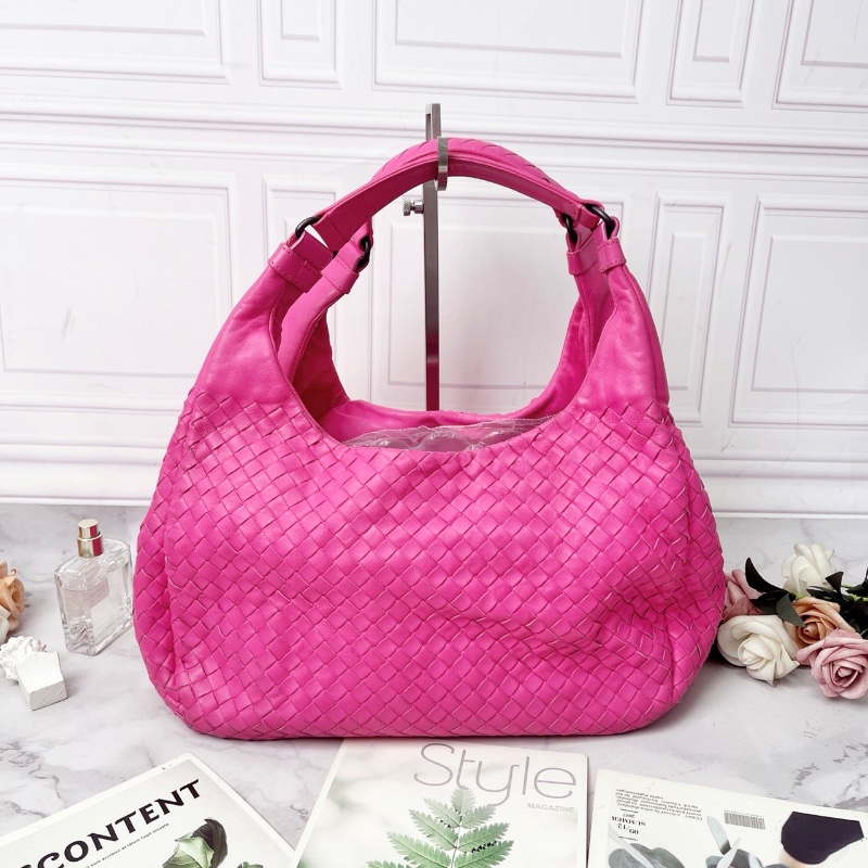 BV粉色編織腋下包 30×20×15cm 98新配件塵袋-1