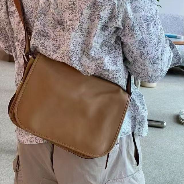 Hermes Barda美式棕色全皮雙兜翻蓋郵差斜背包33×24×6 98新配件塵袋-0