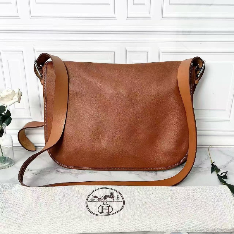 Hermes Barda美式棕色全皮雙兜翻蓋郵差斜背包33×24×6 98新配件塵袋-2