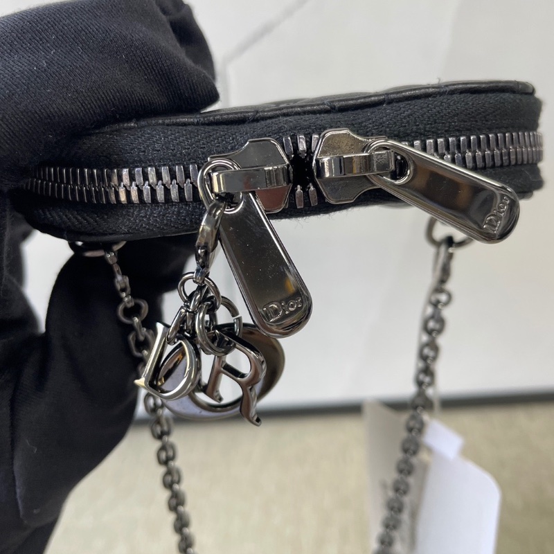 Dior 黑金竪版手機包羊皮革騰格紋可手提18*10*2.5 99新盒子塵袋-3