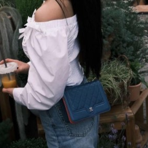 CHANEL 寶藍色 桃紅 銀扣 黛妃款 斜背包 側背包 WOC  🛫秒殺價 92新 超美 有防塵套 雷標 查碼  #快搶