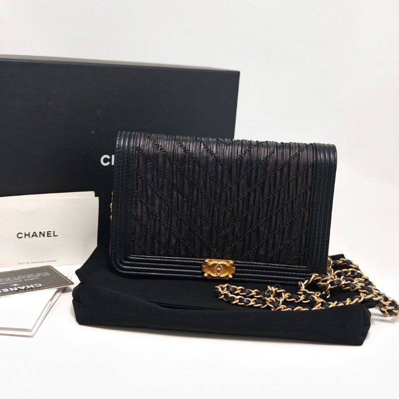 CHANEL黑金Leboy 牛皮褶皺woc絎縫肩背斜背包 19*12*4 99新配件盒子塵袋保卡-1