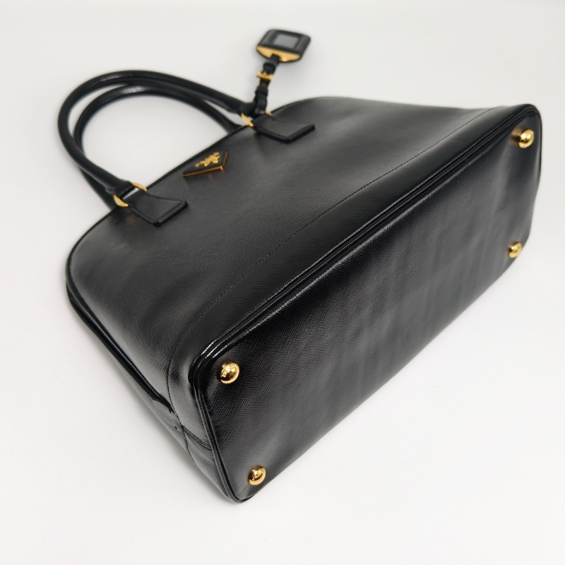 PRADA黑金十字紋手提肩背斜背貝殼包33*25*16 99新配件塵袋-5