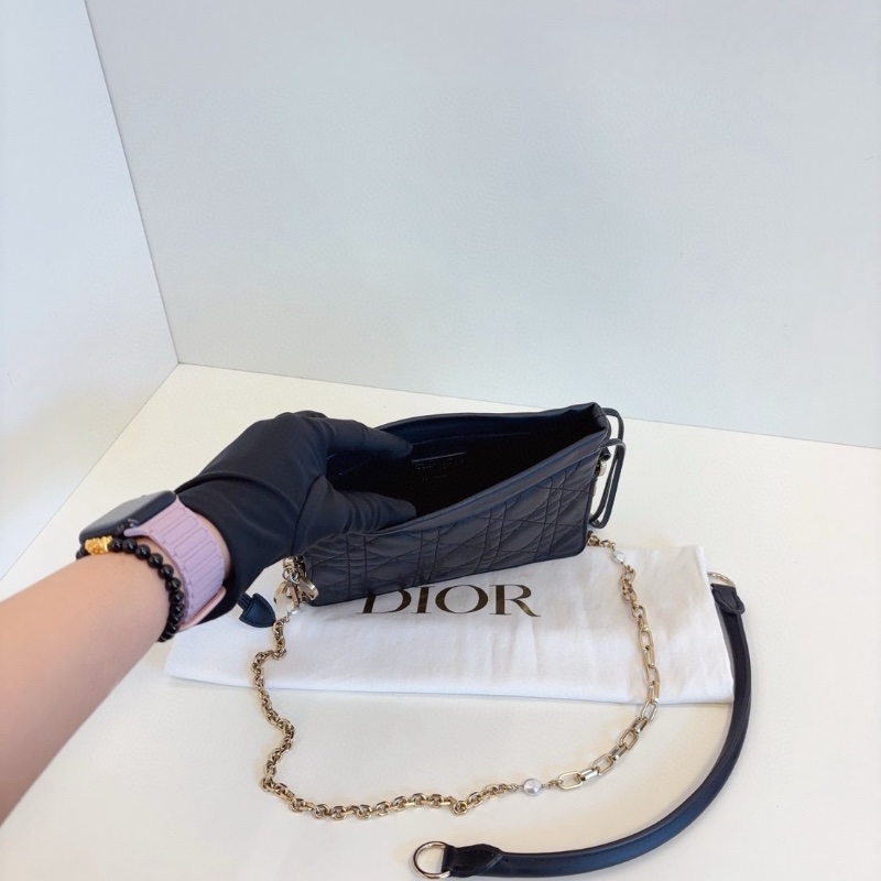 Dior 黑金Milly小福袋鏈條包 19*14  99新配件塵袋-2